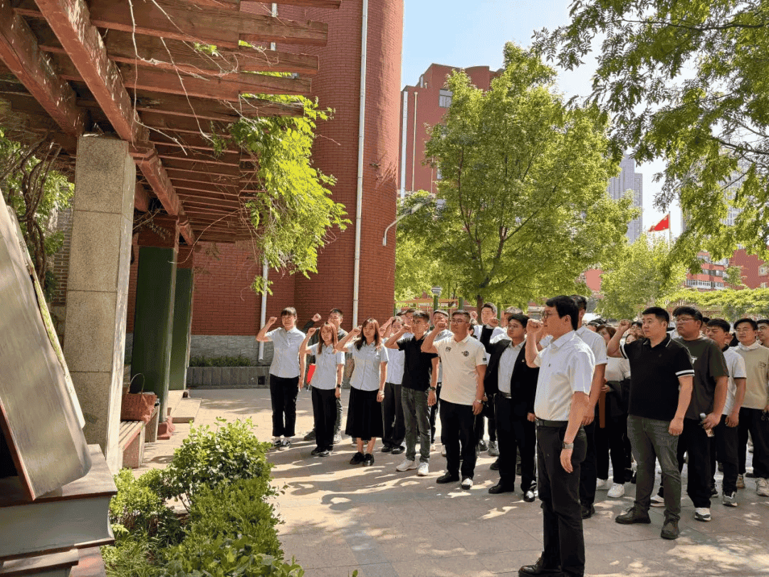 1715244726130698.png 1715244726130698.png