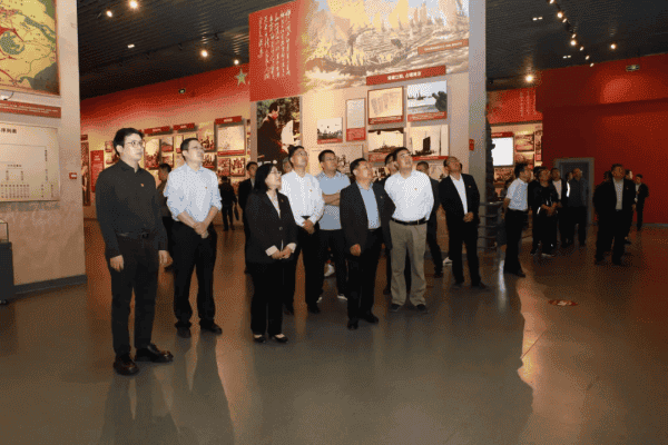 1729127610178377.png 图片 2.png